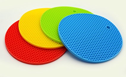 CookEasy Premium Silicone Pot Holders - Heat-Resistant Silicone Kitchen Tools Utensils – Yellow, Green Blue, Cherry Red - 4 Pack